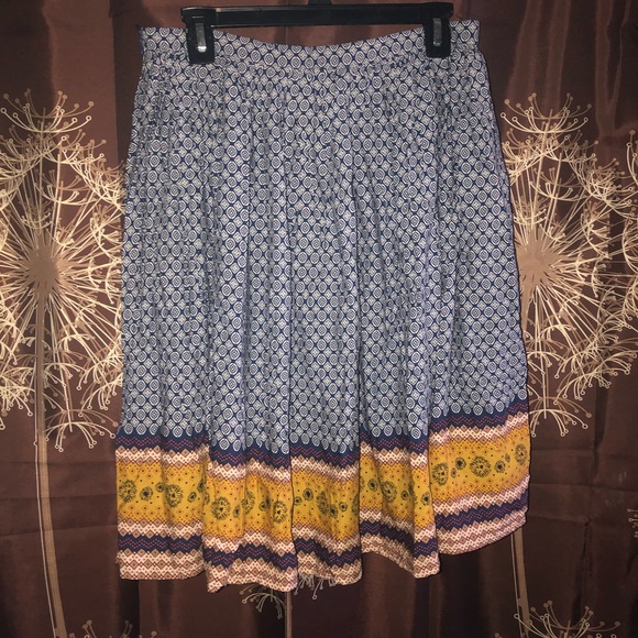 Anthropologie Dresses & Skirts - COMME TOI Anthro A Line Flowy Skirt Size Medium